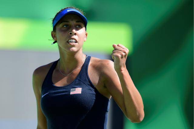 马竞vs瓦伦西亚赛前打出标语：尊重裁判，尊重足球.