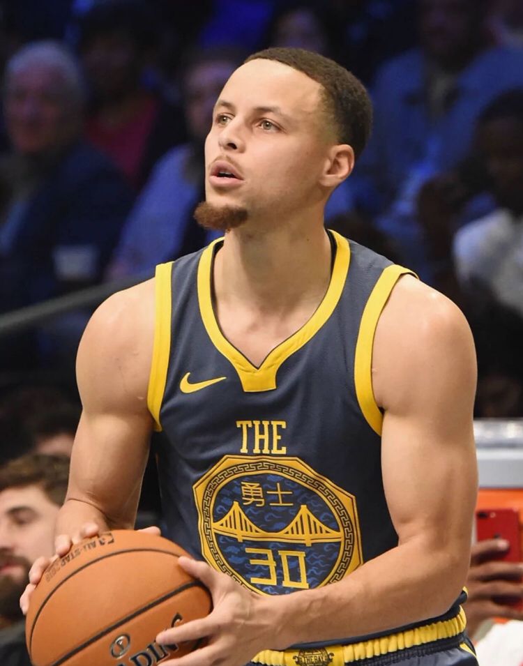 篮球部门亏 篮球部门亏