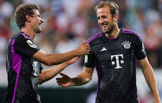 深冲击和前 深冲击和前